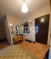 2-комнатная квартира (56м2) на продажу по адресу Глажево пос., 15— фото 12 из 13
