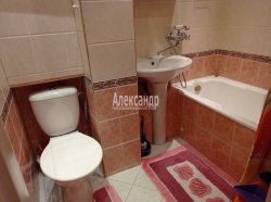 3-комнатная квартира (104м2) на продажу по адресу Сертолово г., Ветеранов ул., 11— фото 7 из 33
