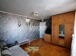 3-комнатная квартира (57м2) на продажу по адресу Симонова ул., 7— фото 6 из 18