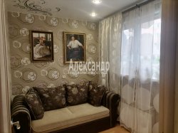 3-комнатная квартира (52м2) на продажу по адресу Выборг г., Гагарина ул., 35— фото 4 из 16