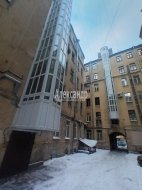 4-комнатная квартира (108м2) на продажу по адресу 3-я Советская ул., 7— фото 28 из 31