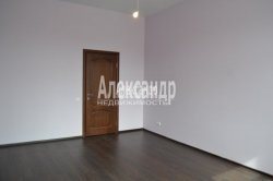 4-комнатная квартира (118м2) на продажу по адресу Дерптский пер., 15— фото 4 из 45