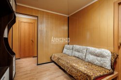3-комнатная квартира (73м2) на продажу по адресу Курковицы дер., 13— фото 40 из 50