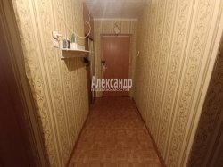 3-комнатная квартира (63м2) на продажу по адресу Старая Ладога село, Советская ул., 16— фото 18 из 27