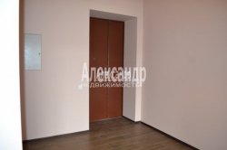 4-комнатная квартира (118м2) на продажу по адресу Дерптский пер., 15— фото 7 из 45