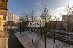 1-комнатная квартира (33м2) на продажу по адресу Орджоникидзе ул., 40/59— фото 27 из 41