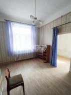 Комната в 3-комнатной квартире (81м2) на продажу по адресу Выборг г., Первомайская ул., 10— фото 5 из 11