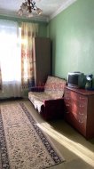 Комната в 12-комнатной квартире (710м2) на продажу по адресу Среднеохтинский просп., 20— фото 3 из 16