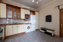 2-комнатная квартира (65м2) на продажу по адресу Серпуховская ул., 34— фото 18 из 40