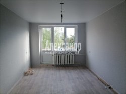 1-комнатная квартира (30м2) на продажу по адресу Приозерск г., Маяковского ул., 15— фото 7 из 15