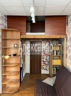 Комната в 4-комнатной квартире (105м2) на продажу по адресу 10-я Советская ул., 1-3— фото 5 из 23