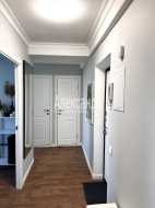 2-комнатная квартира (46м2) на продажу по адресу Художников пр., 23— фото 11 из 16