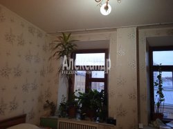 5-комнатная квартира (129м2) на продажу по адресу Малодетскосельский пр., 14-16— фото 5 из 10
