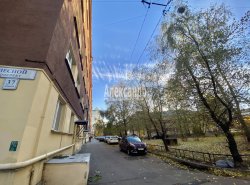 2-комнатная квартира (63м2) на продажу по адресу Лесной пр., 37— фото 8 из 17