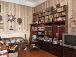 5-комнатная квартира (125м2) на продажу по адресу Невский пр., 119— фото 4 из 23