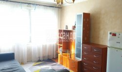 Комната в 3-комнатной квартире (60м2) на продажу по адресу Руднева ул., 3— фото 7 из 20