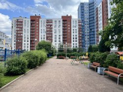 1-комнатная квартира (41м2) на продажу по адресу Ленинский просп., 72— фото 3 из 18