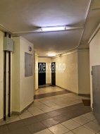 1-комнатная квартира (43м2) на продажу по адресу Мурино г., Шоссе в Лаврики ул., 59— фото 4 из 12
