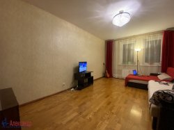 3-комнатная квартира (79м2) на продажу по адресу Парголово пос., Федора Абрамова ул., 15— фото 9 из 23