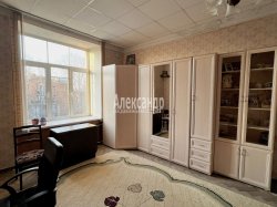 2 комнаты в 5-комнатной квартире (171м2) на продажу по адресу Приморский просп., 14— фото 2 из 19