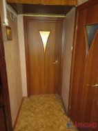 2-комнатная квартира (44м2) на продажу по адресу Крыленко ул., 25— фото 16 из 18