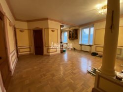2-комнатная квартира (91м2) на продажу по адресу Двинская ул., 10— фото 2 из 22