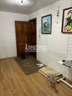 3-комнатная квартира (77м2) на продажу по адресу Приозерск г., Гагарина ул., 16— фото 3 из 19