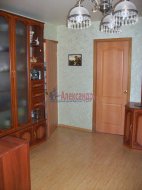 3-комнатная квартира (42м2) на продажу по адресу Ветеранов просп., 42— фото 8 из 26