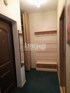 1-комнатная квартира (34м2) на продажу по адресу Кудрово г., Ленинградская ул., 7— фото 18 из 19