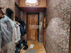 3-комнатная квартира (98м2) на продажу по адресу Жуковского ул., 32— фото 4 из 19