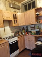 2-комнатная квартира (60м2) на продажу по адресу Челябинская ул., 51— фото 7 из 13