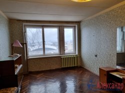 1-комнатная квартира (35м2) на продажу по адресу Энергетиков просп., 72— фото 9 из 16