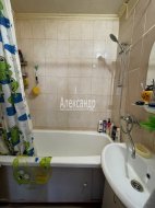 2-комнатная квартира (50м2) на продажу по адресу 5 Предпортовый пр-д, 10— фото 25 из 41