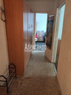2-комнатная квартира (45м2) на продажу по адресу Композиторов ул., 11— фото 7 из 13