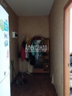 1-комнатная квартира (40м2) на продажу по адресу Всеволожск г., Малиновского ул., 12/2— фото 3 из 10