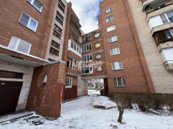 2-комнатная квартира (50м2) на продажу по адресу Петергоф г., Чичеринская ул., 11— фото 3 из 23