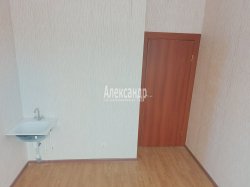 2-комнатная квартира (50м2) на продажу по адресу Петергоф г., Парковая ул., 20— фото 12 из 17