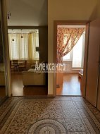 1-комнатная квартира (46м2) на продажу по адресу Композиторов ул., 4— фото 7 из 22