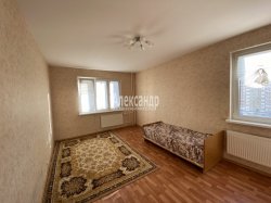 3-комнатная квартира (82м2) на продажу по адресу Парголово пос., Юкковское шос., 12— фото 5 из 12