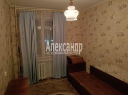 2-комнатная квартира (43м2) на продажу по адресу Сестрорецк г., Борисова ул., 4— фото 4 из 14