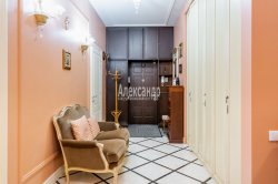 3-комнатная квартира (195м2) на продажу по адресу Крестовский просп., 30— фото 14 из 24