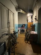 Комната в 8-комнатной квартире (157м2) на продажу по адресу Кирочная ул., 8— фото 6 из 13
