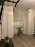 1-комнатная квартира (35м2) на продажу по адресу Ветеранов просп., 171— фото 6 из 18