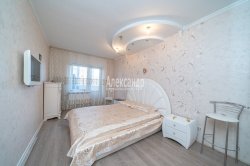3-комнатная квартира (126м2) на продажу по адресу Варшавская ул., 23— фото 5 из 28