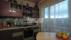 2-комнатная квартира (44м2) на продажу по адресу Павлово село, Морской пр-зд, 1— фото 6 из 25