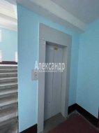 3-комнатная квартира (58м2) на продажу по адресу Луначарского пр., 56— фото 4 из 25