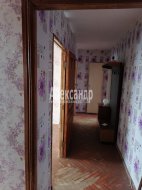 3-комнатная квартира (56м2) на продажу по адресу Любань пос., Мельникова просп., 9— фото 6 из 13