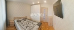 3-комнатная квартира (62м2) на продажу по адресу Петергофское шос., 3— фото 2 из 13