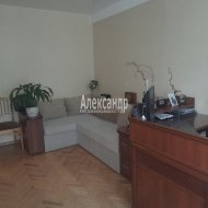 2-комнатная квартира (44м2) на продажу по адресу Бухарестская ул., 31— фото 10 из 21