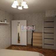 3-комнатная квартира (59м2) на продажу по адресу Петергоф г., Суворовская ул., 3— фото 3 из 9